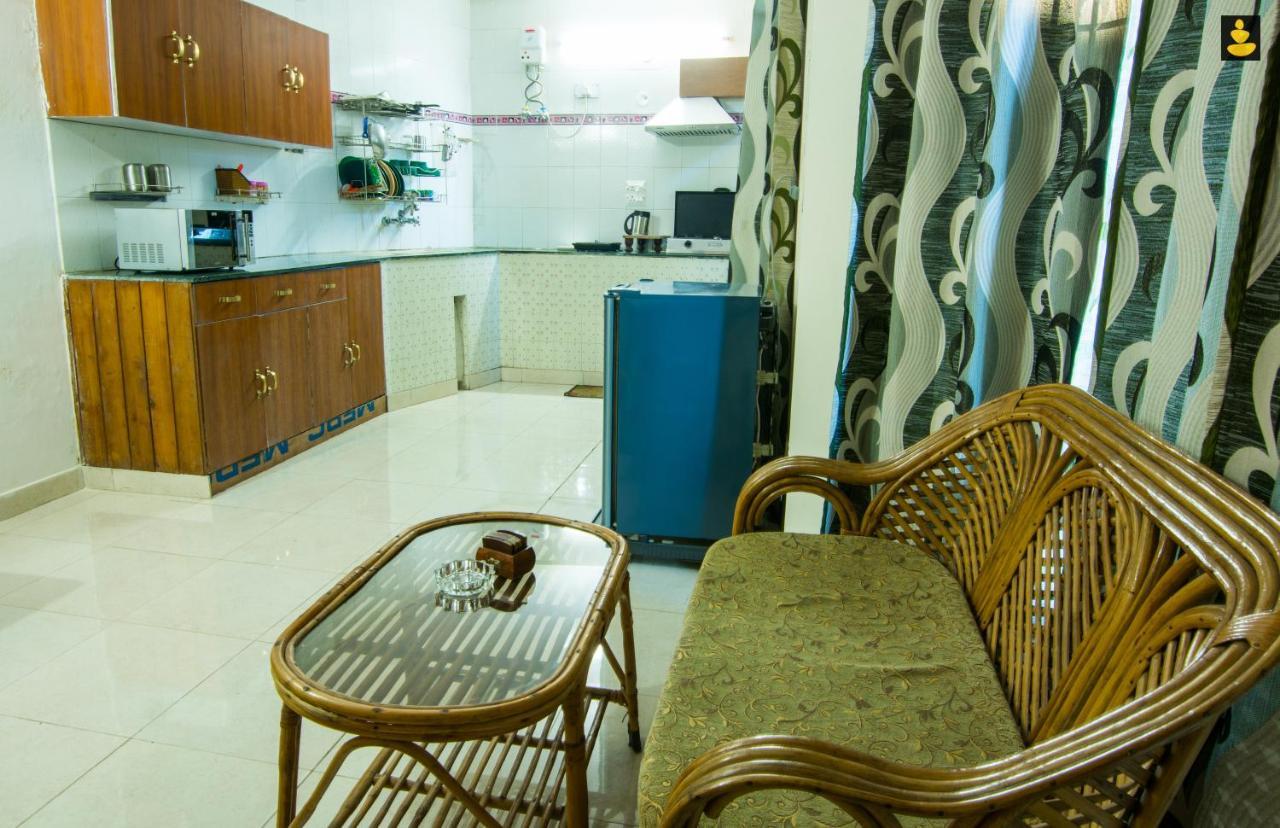 Livingstone 2Bhk Cozy Homestay In Kasauli Hills Exterior photo